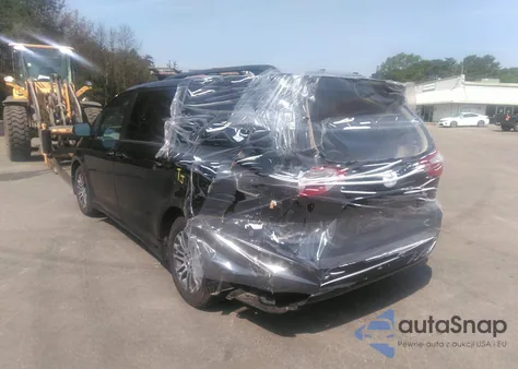 2019 Toyota Sienna Xle 8 Passenger from USA, damaged, VIN 5TDYZ3DC7KS019479
